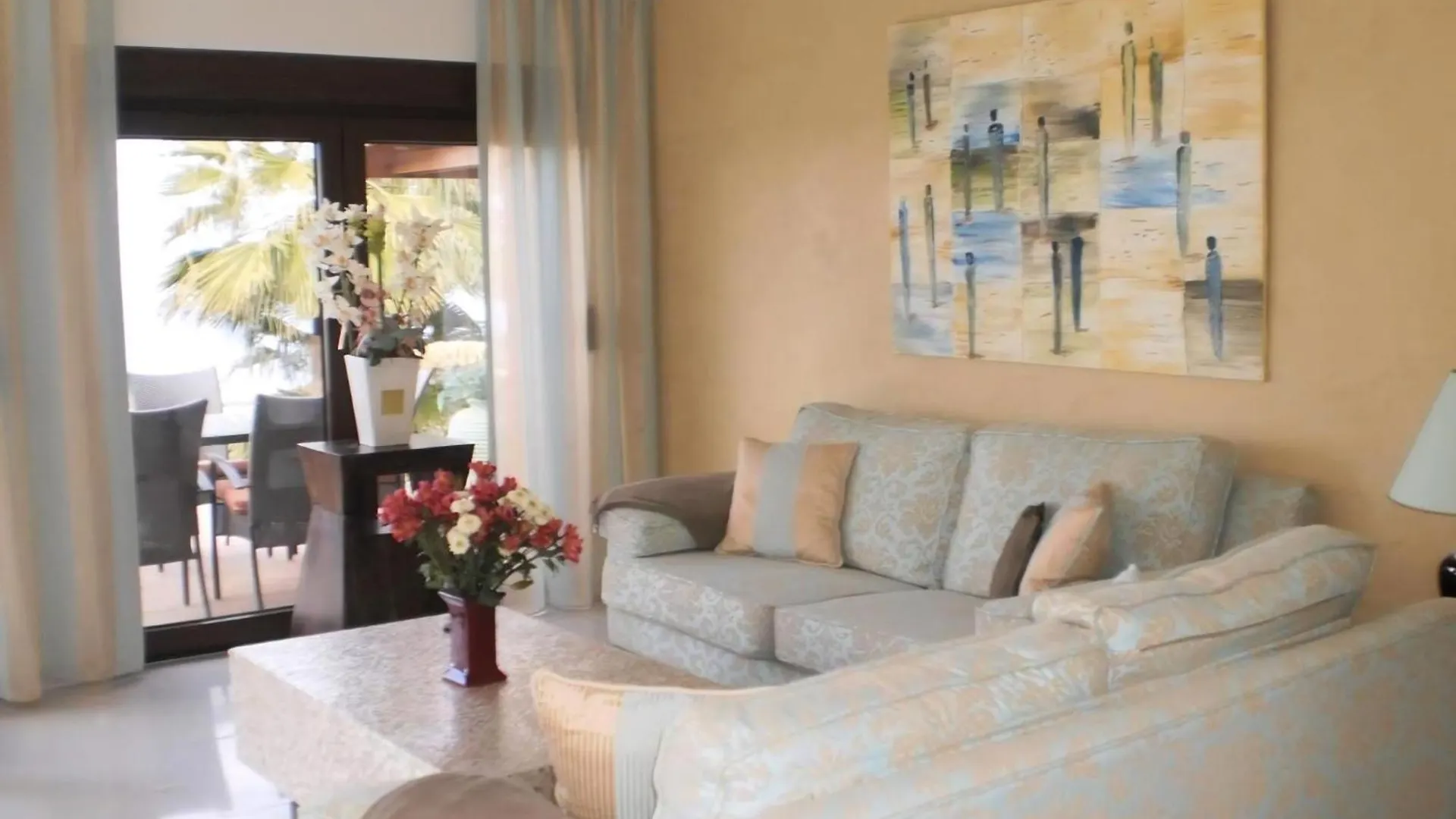Casa Sevilla Mit Hellem Wohnbereich Und Terrasse 기아데이소라 0*,  스페인